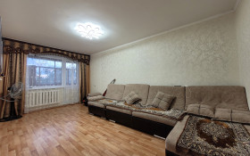 Продажа 3-комнатной квартиры, 62 м, Муканова